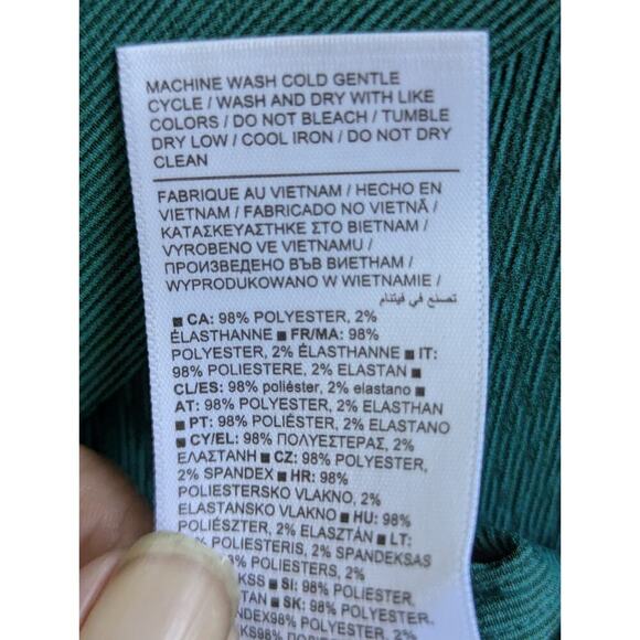 NWT $99 Womens Medium * ATHLETA * Green Echo Top - Picture 6 of 8